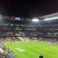 situasi stadion yang dihadiri oleh puluhan ribu suporter