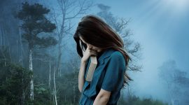 potret karyawan yang mengalami stress karena target tinggi