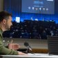 foto presiden Ukraina ketika memberikan sambutan kenegaraan