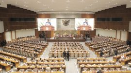 Foto Rapat di DPR RI
