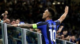 potret lautaro ketika menyapa fans