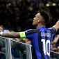 potret lautaro ketika menyapa fans