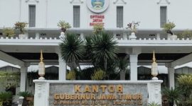 Foto kantor Gubernur Jawa Timur