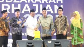  Menteri Agama Yaqut Cholil Qoumas membuka Mudzakarah Perhajian Indonesia 2023 di Yogyakarta. 