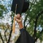 foto toga yang menjadi bukti wisuda