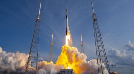 Dokumentasi Peluncuran Satelit Luar Angkasa