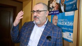 Boris Nadezhdin Ketika Menjawab Pertanyaan Jurnalis