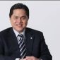 Foto Erick Thohir Memakai Jas