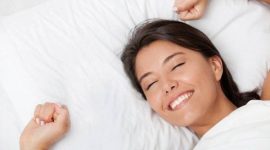 Ilustrasi Bangun Dari Tidur Yang Sehat