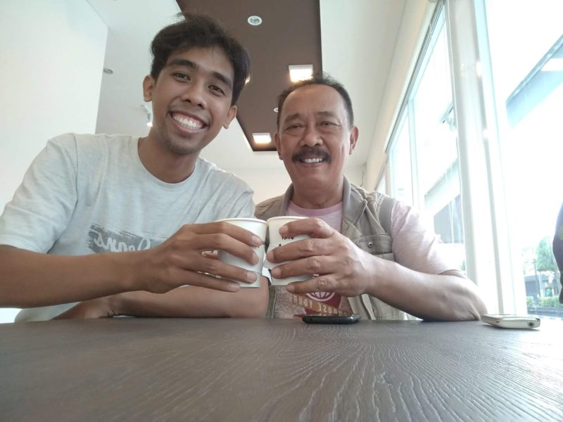 Foto Djoko Sukmono dan buah hati