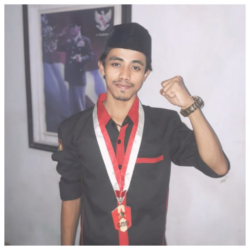 Foto  Ahmad Ainur Rohman 